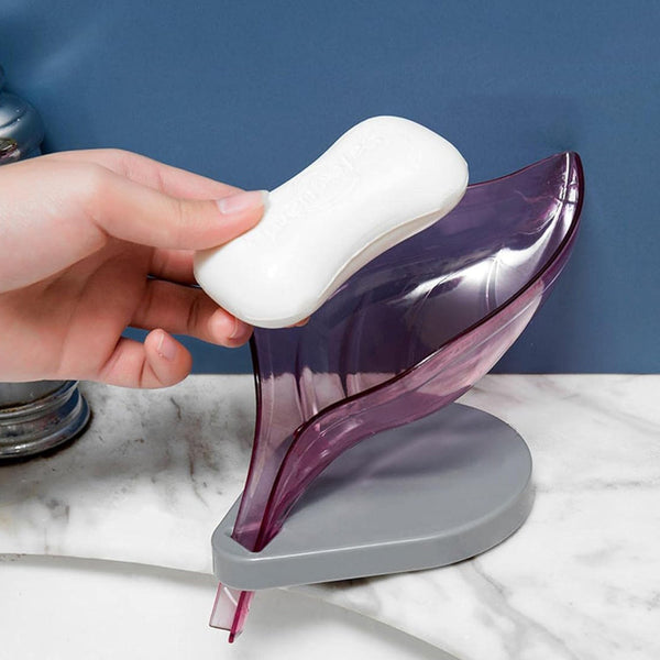 Leaf-shaped soap tray with suction cup, self-draining