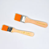 Durable flat brushes for detailed painting